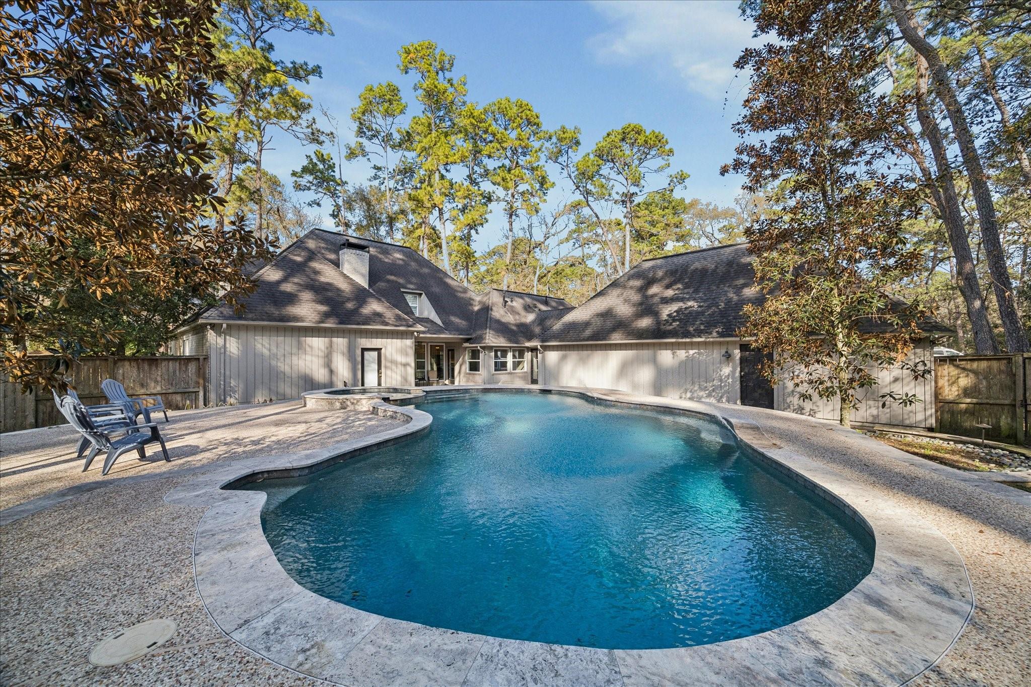 2602 Kings Forest Drive