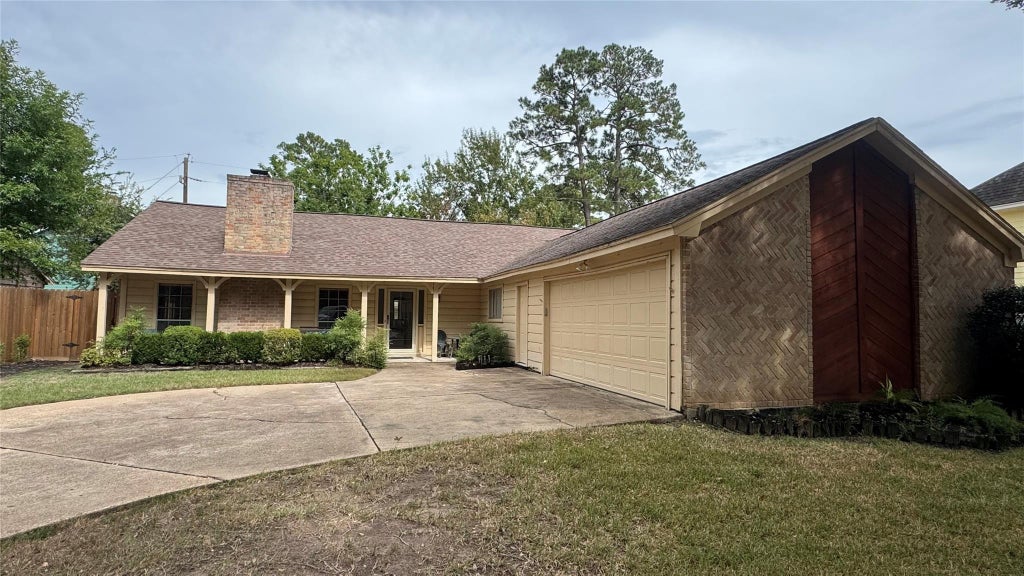 Photo of 16418 Fox Crossing Lane, Spring, TX 77379 (MLS # 17232912)