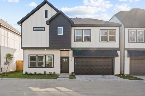 6702 Metro Blvd 4 Houston TX 77083