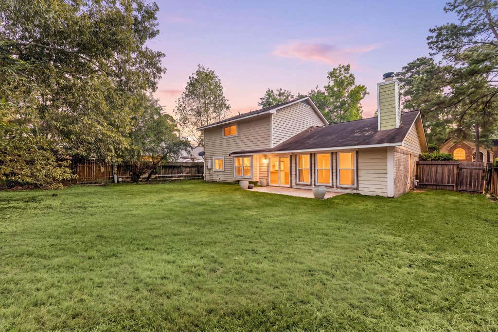 Photo of 5331 Village Springs Drive, Houston, TX 77339 (MLS # 85783796)