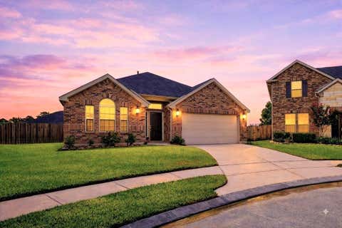Photo of 5021 David Pines Court, Spring, TX 77386 (MLS # 40442440)
