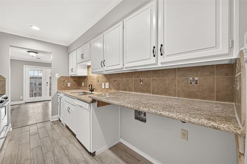 Tiny photo for 14535 Misty Meadow Lane, Houston, TX 77079 (MLS # 68406275)