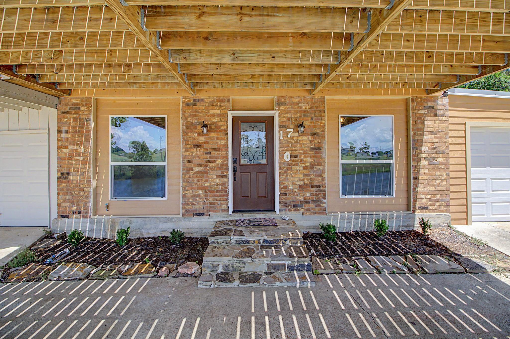 17 Lakeview Drive