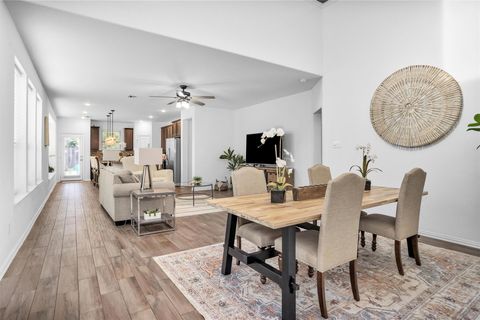 Photo of 118 Emory Birch Drive, Montgomery, TX 77316 (MLS # 89468900)