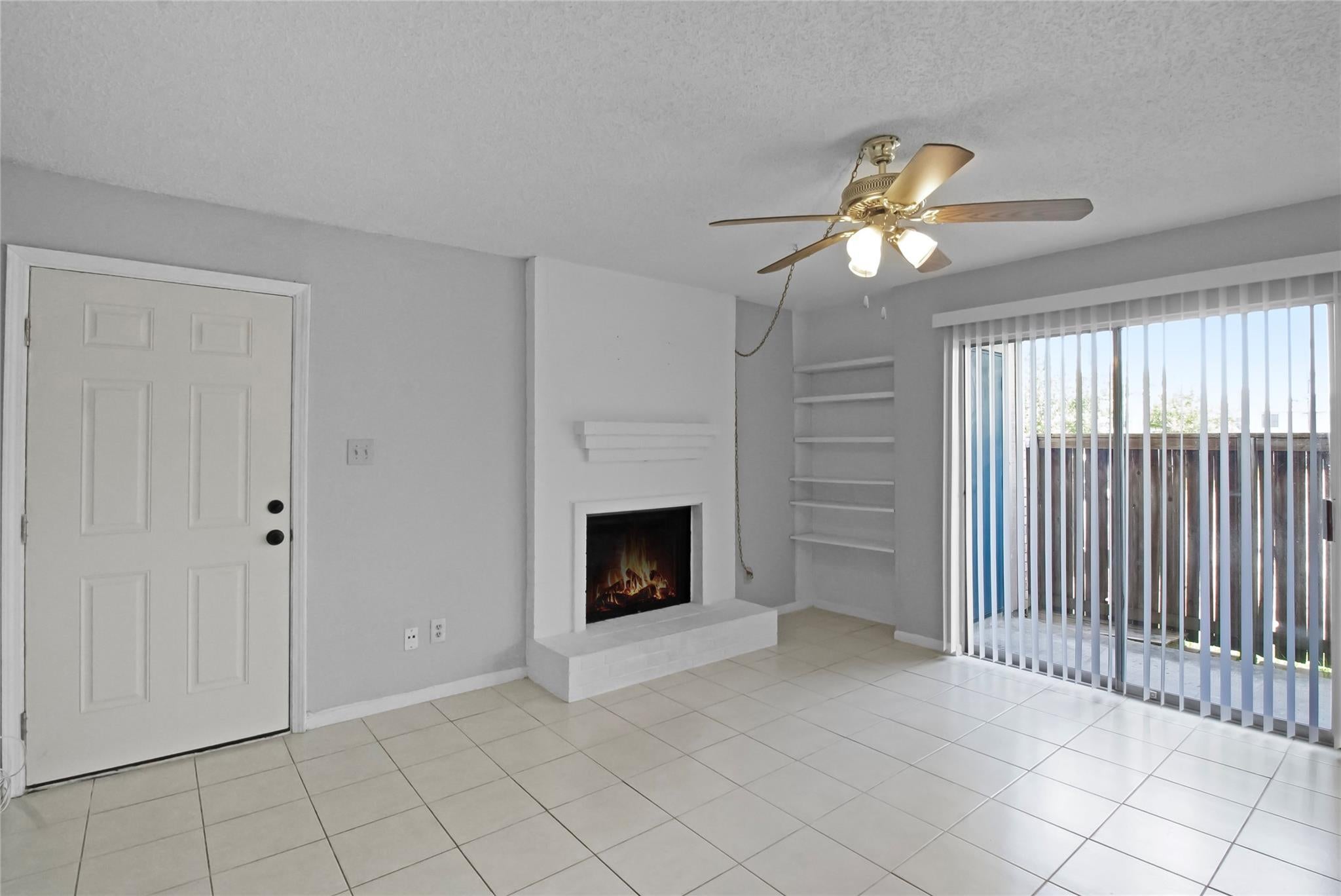 3919 Fairmont Parkway 257