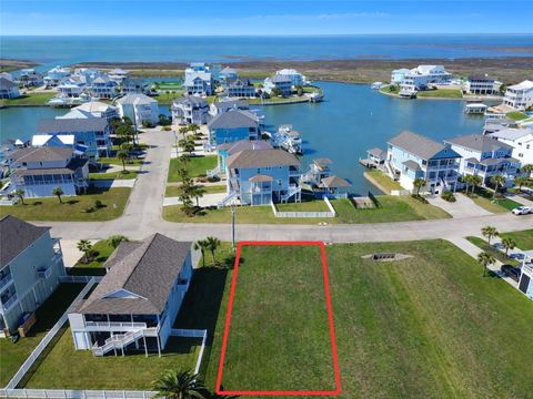 Photo of 4223 S Sunset Bay Drive, Galveston, TX 77554 (MLS # 46283944)