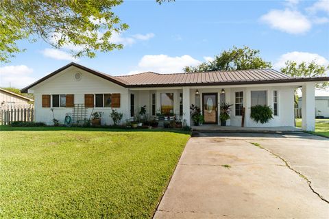 Photo of 4367 Fm 2143, Port Lavaca, TX 77979 (MLS # 72146494)