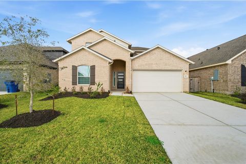 Photo of 1923 Parks Edge Lane, Angleton, TX 77515 (MLS # 21955755)