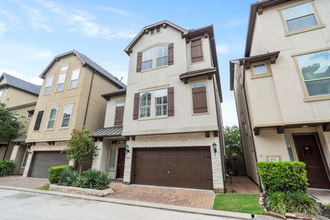 Photo of 10206 Spring Shadows Park Circle, Houston, TX 77080 (MLS # 35255332)