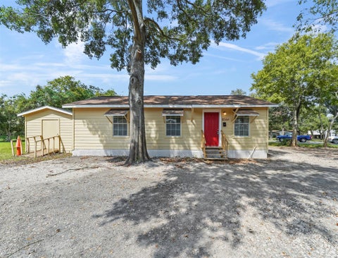 Photo of 8244 Hartford 1/2 Street, Houston, TX 77017 (MLS # 18793628)