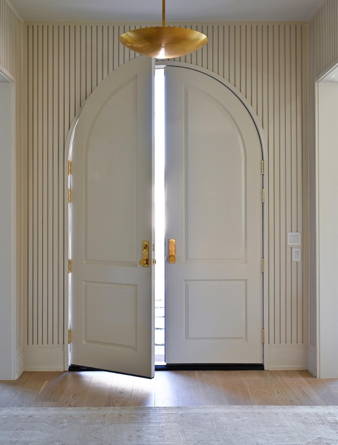 3717 Chevy Chase Drive