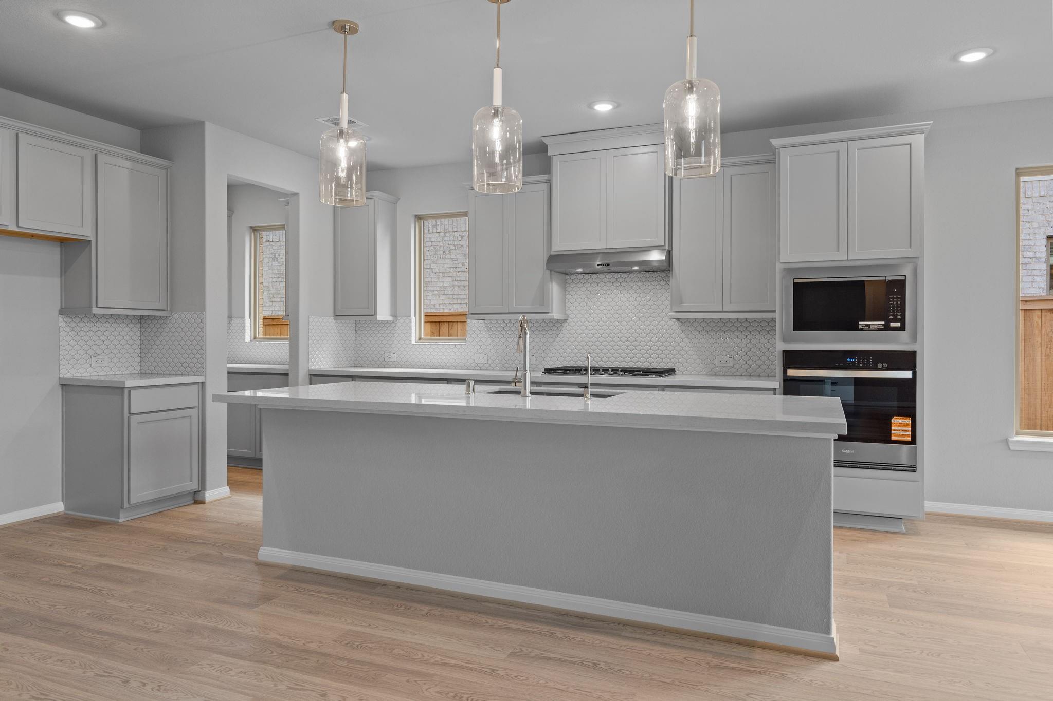 10727 Yellow Wild Indigo Lane