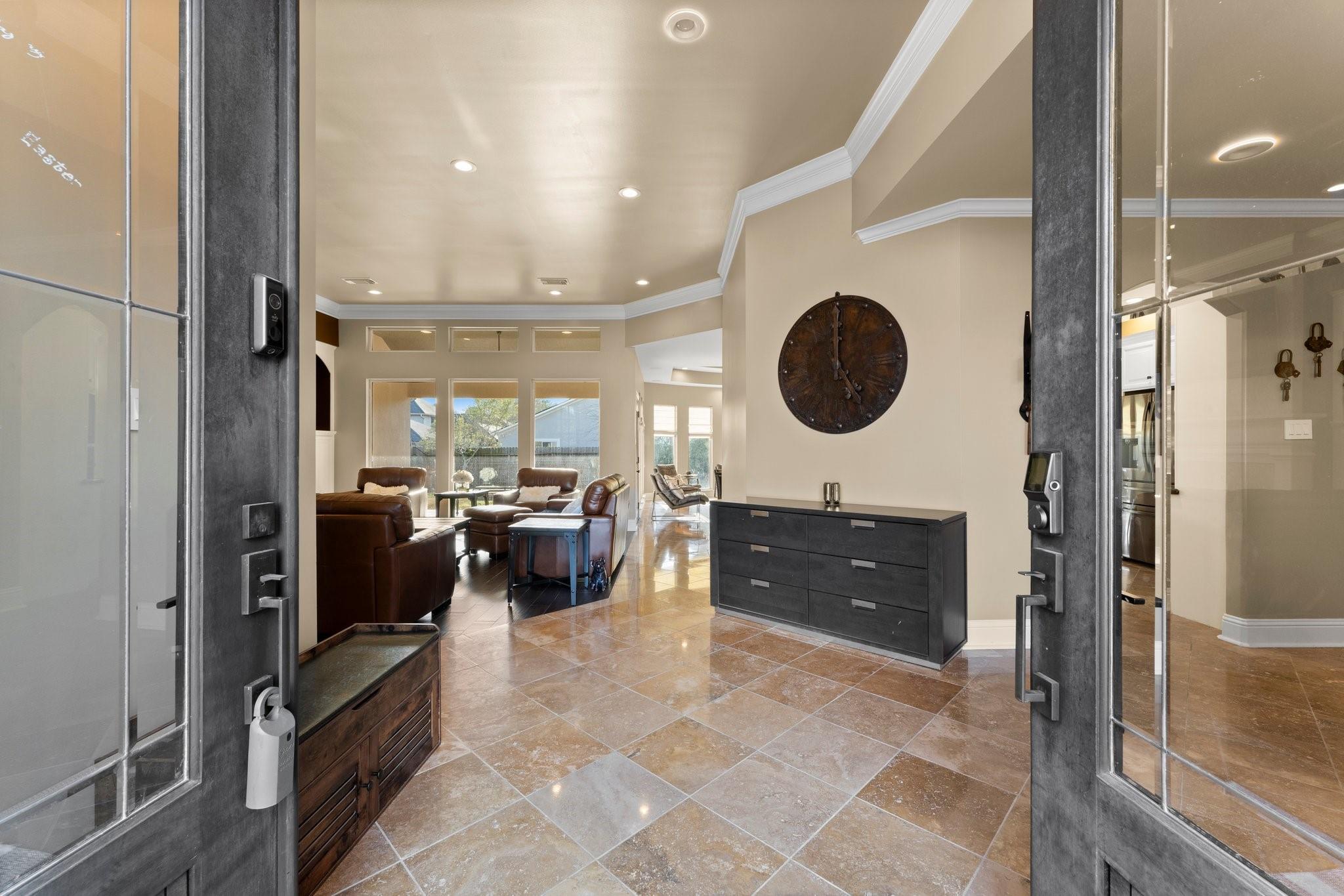 14 Darien Ct