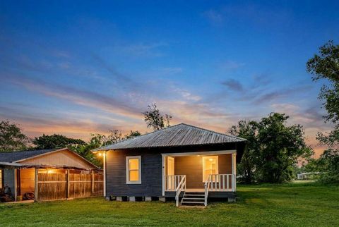 Photo of 215 Clarence Street, Dayton, TX 77535 (MLS # 75439642)