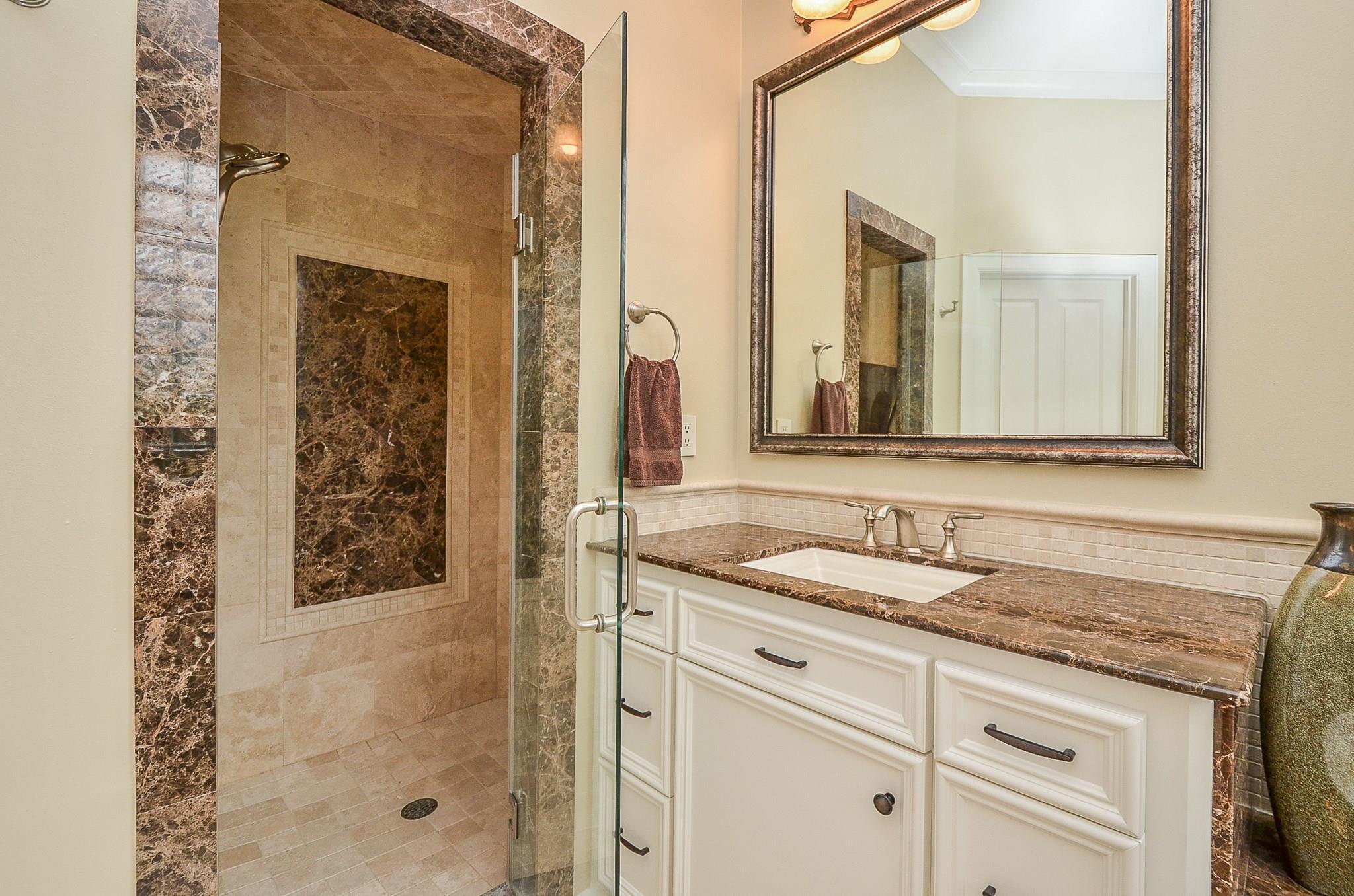 Houston, Texas, 77041, United States, 5 Bedrooms Bedrooms, ,5 BathroomsBathrooms,Residential,Active,2039016