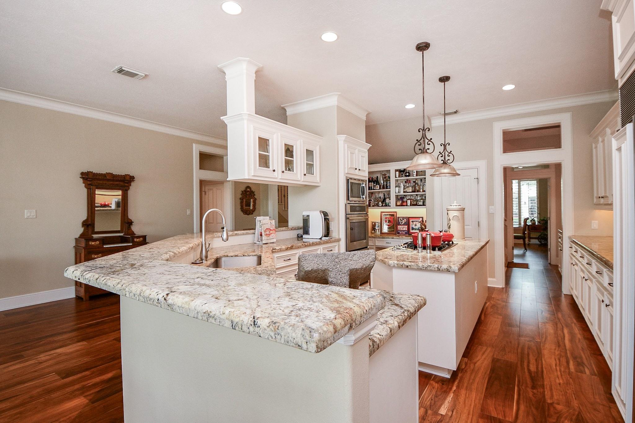 Houston, Texas, 77041, United States, 5 Bedrooms Bedrooms, ,5 BathroomsBathrooms,Residential,Active,2039016