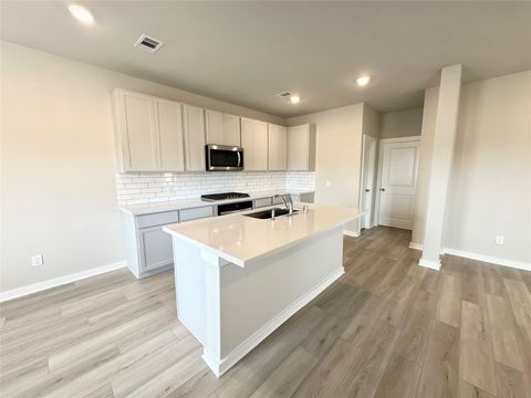 Tiny photo for 12198 Ridge Top Drive, Conroe, TX 77304 (MLS # 40950760)