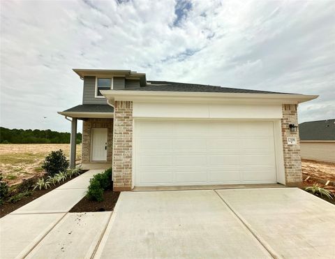 Tiny photo for 12198 Ridge Top Drive, Conroe, TX 77304 (MLS # 40950760)