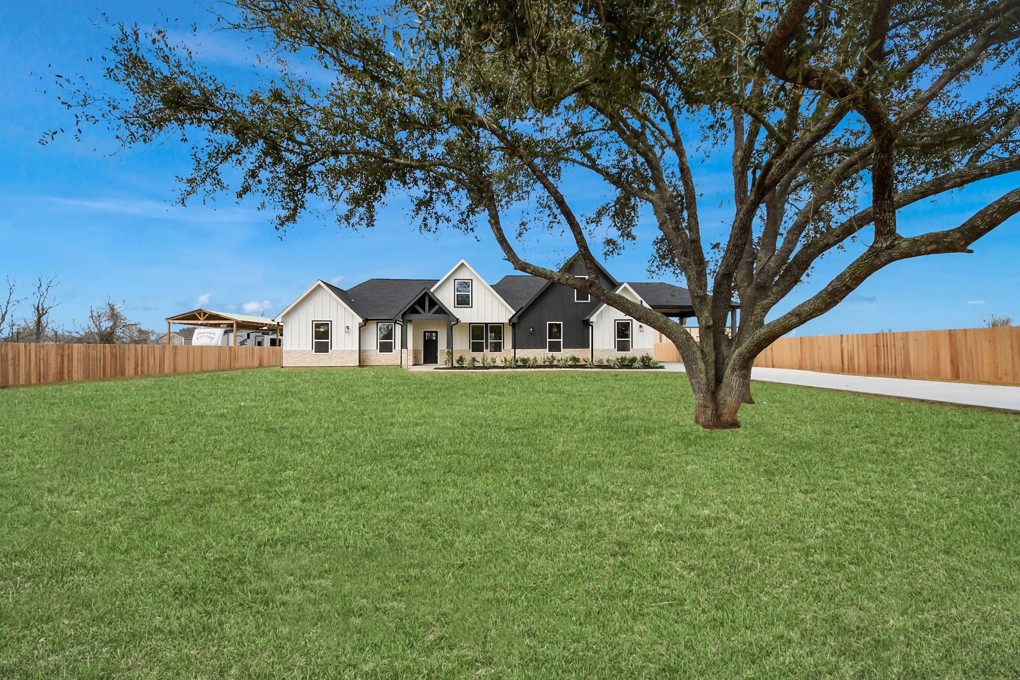 5811 County Road 675b