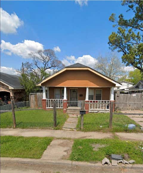 Photo of 5213 Lindsay Street, Houston, TX 77023 (MLS # 81795302)