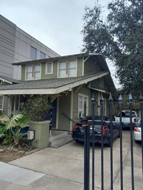 Photo of 4309 Jack Street #6, Houston, TX 77006 (MLS # 47536631)