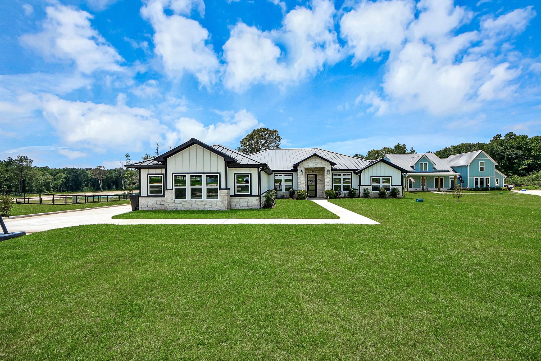140 Quiet Springs Trail Street