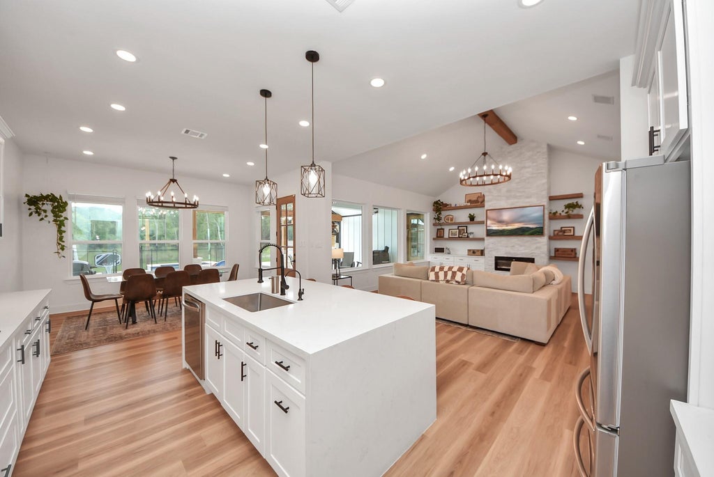 Photo of 140 Quiet Springs Trail Street, Willis, TX 77378 (MLS # 37043719)