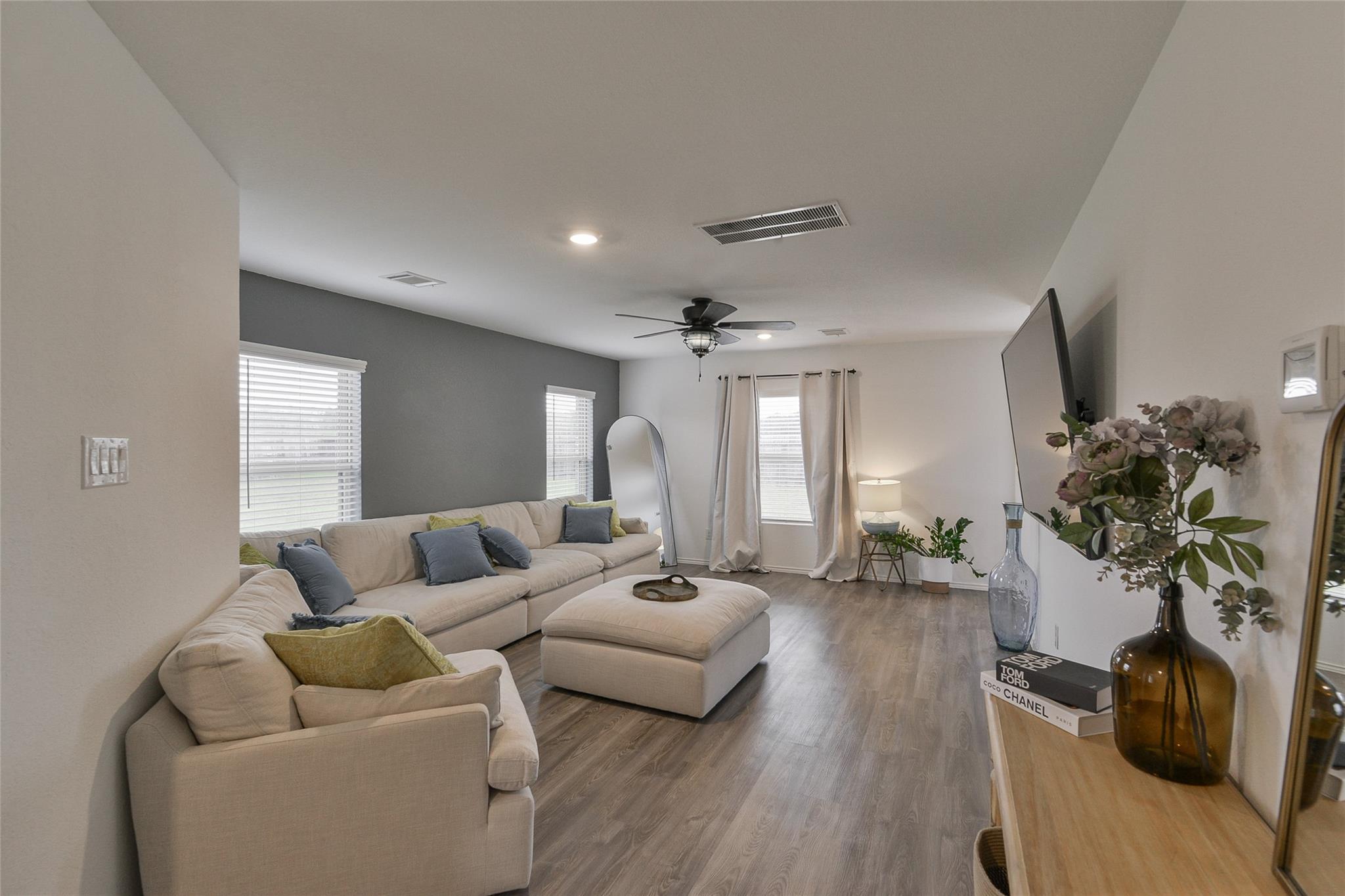 4512 Glenwick Grove Court