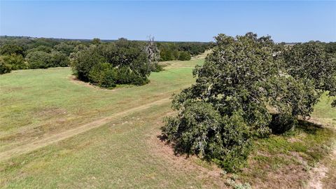 Photo of 2 Harvell Lane, Schulenburg, TX 78956 (MLS # 60343876)