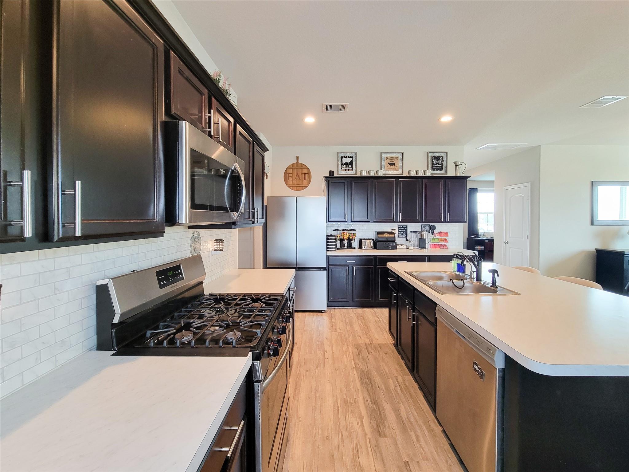 5543 Redwood Summit Lane