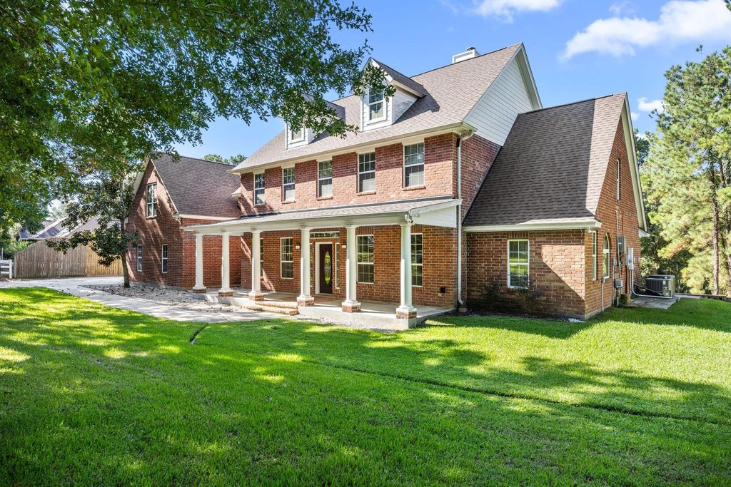 Photo of 19211 Serpenteer Drive, Porter, TX 77365 (MLS # 32419249)