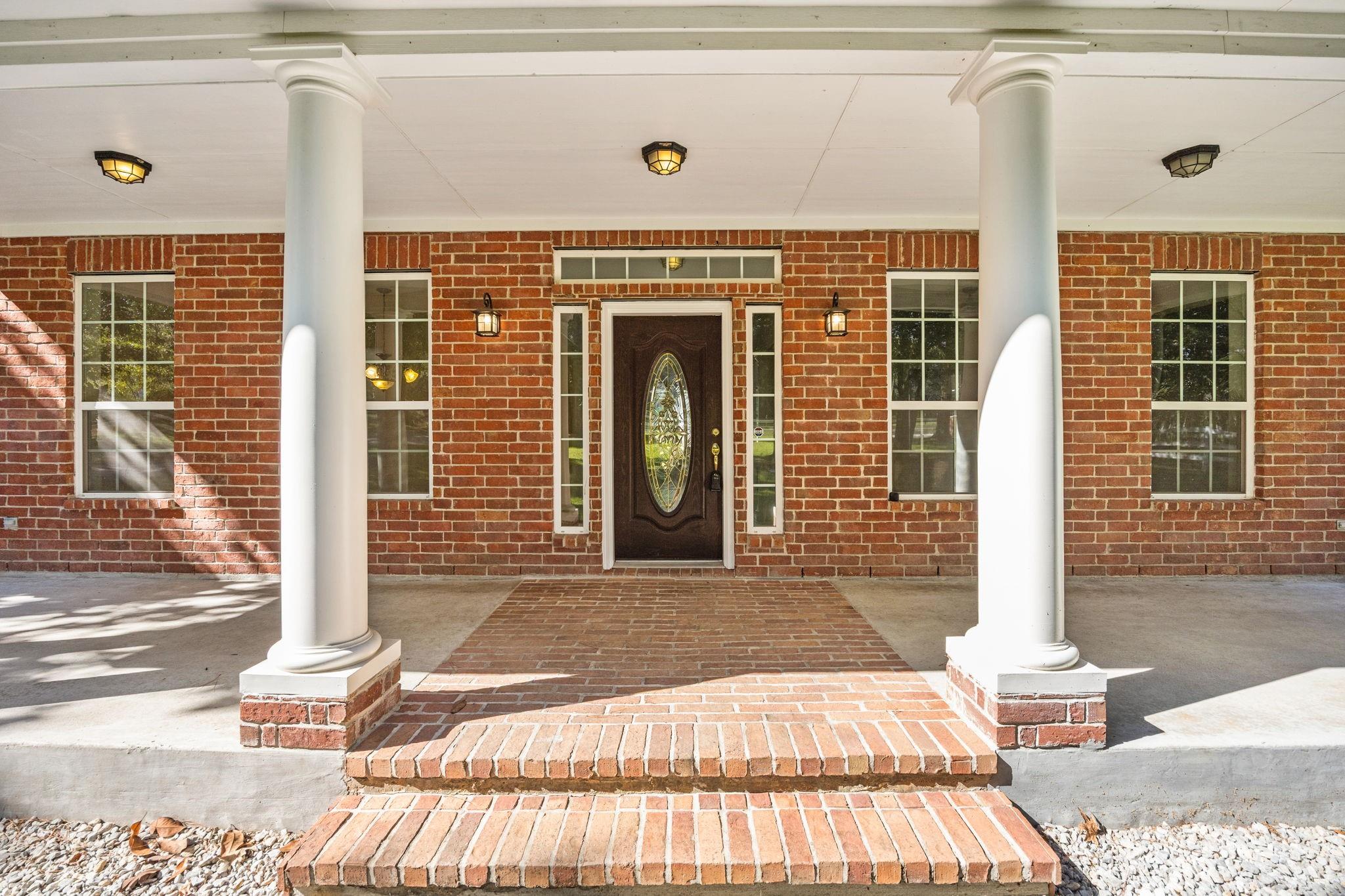 19211 Serpenteer Drive
