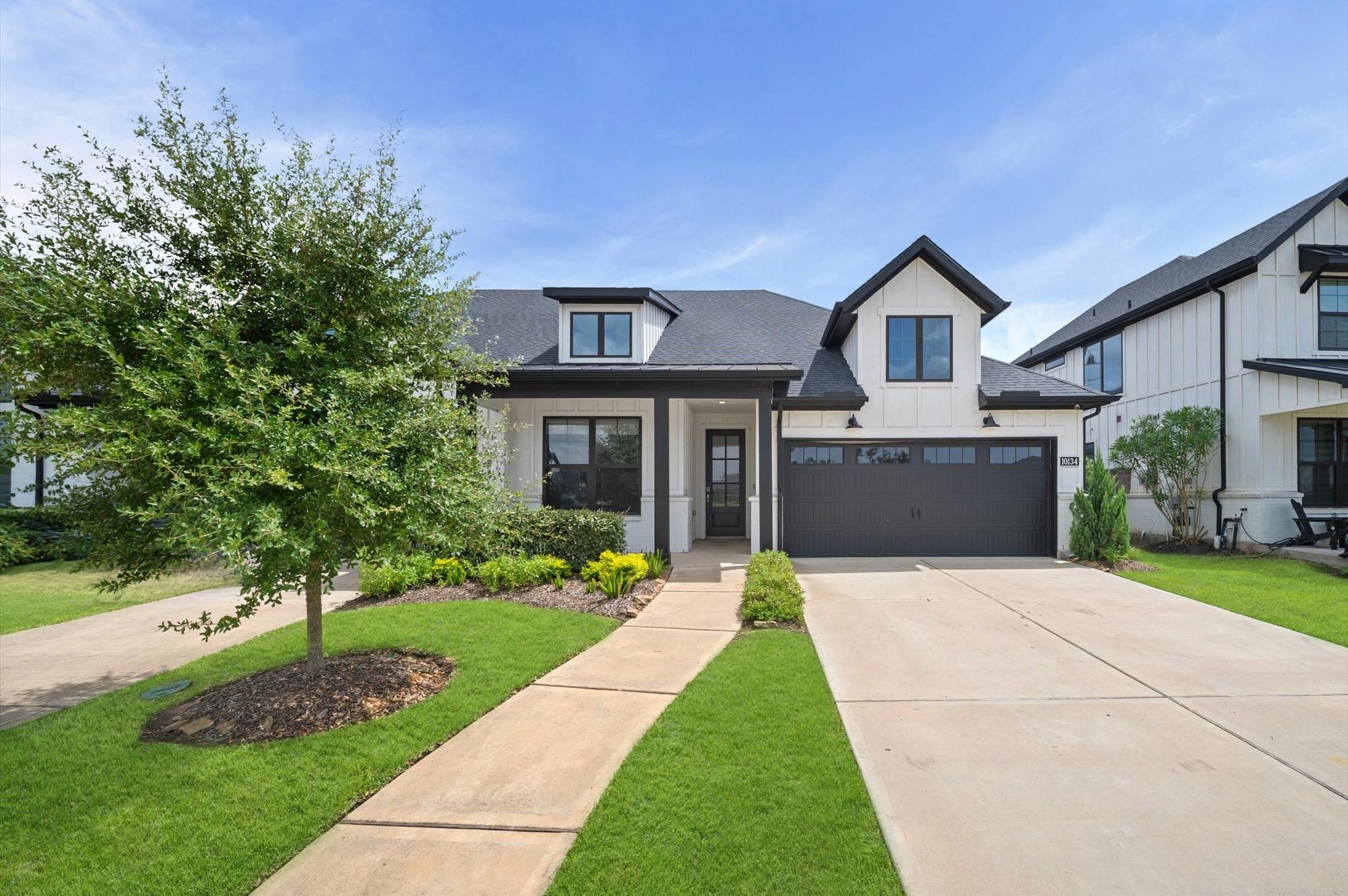 10134 Water Harbor Drive