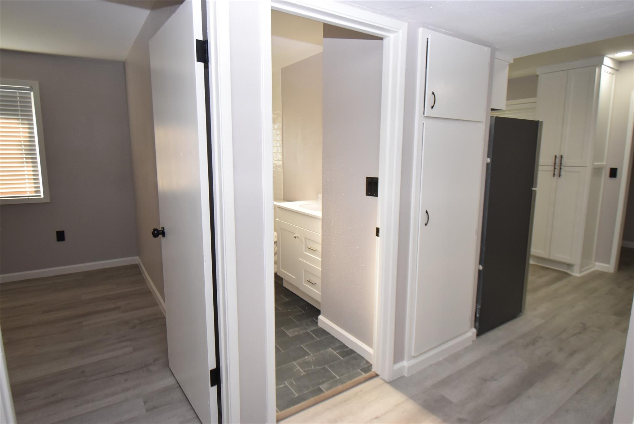 16587 El Camino Real