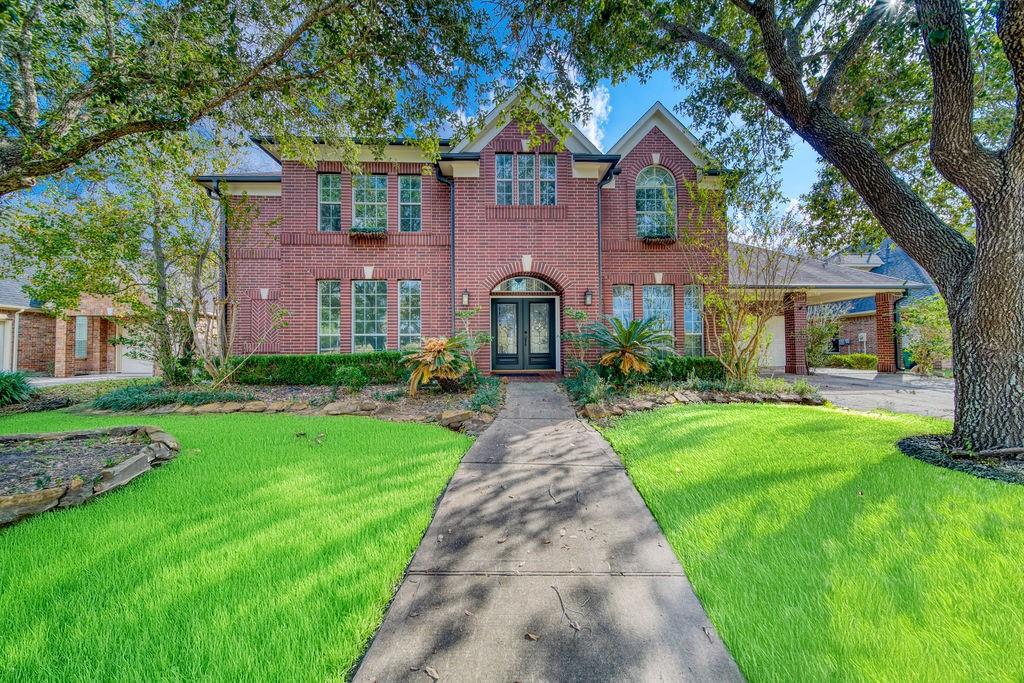 9606 Oakland Lake Way