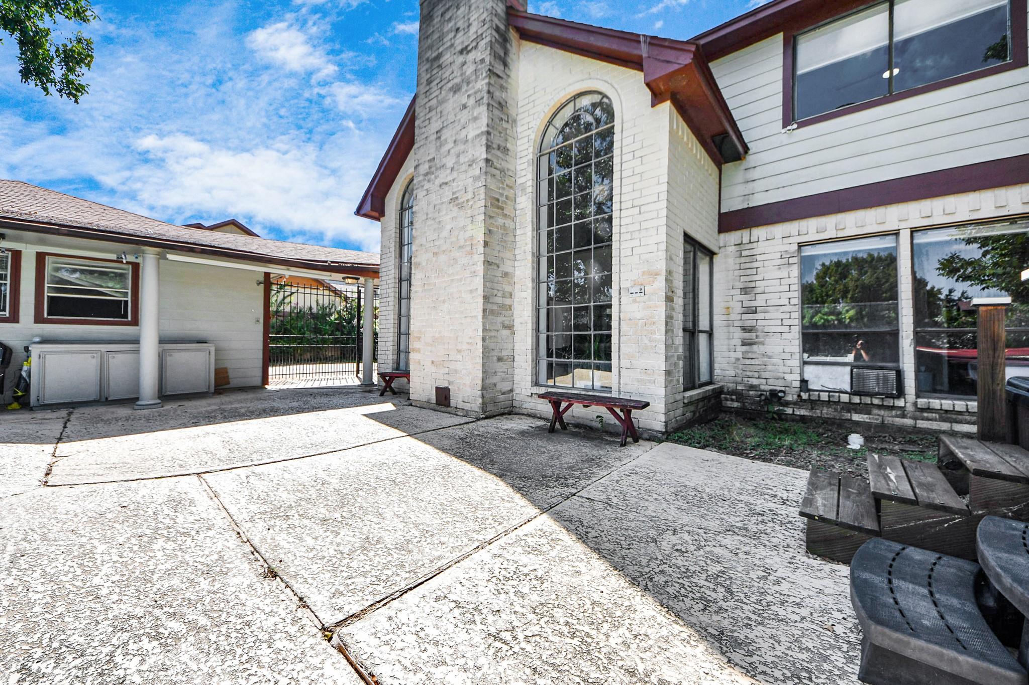4712 Country Club View