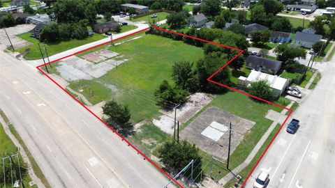 3106 Hwy 3 Dickinson TX 77539