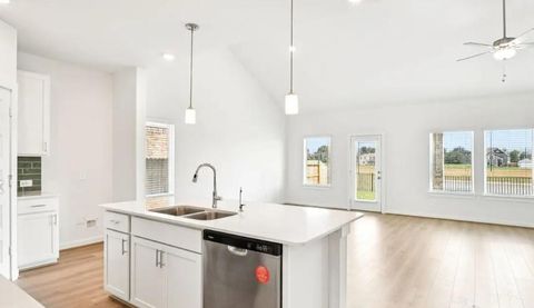 Photo of 2514 Gray Gale Court, Baytown, TX 77523 (MLS # 22067280)