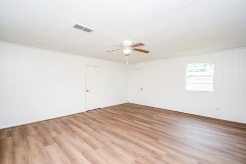 Tiny photo for 1302 Lamesa Avenue, Pasadena, TX 77506 (MLS # 30589037)
