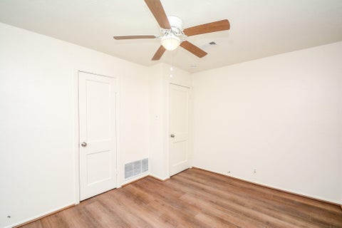 Tiny photo for 1302 Lamesa Avenue, Pasadena, TX 77506 (MLS # 30589037)