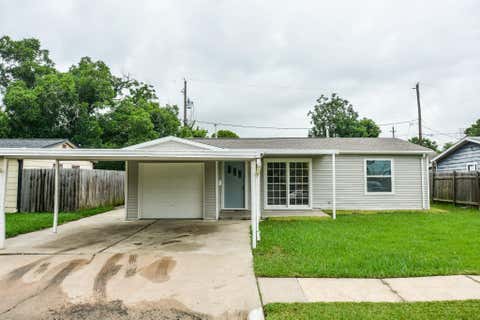 Photo of 1302 Lamesa Avenue, Pasadena, TX 77506 (MLS # 30589037)