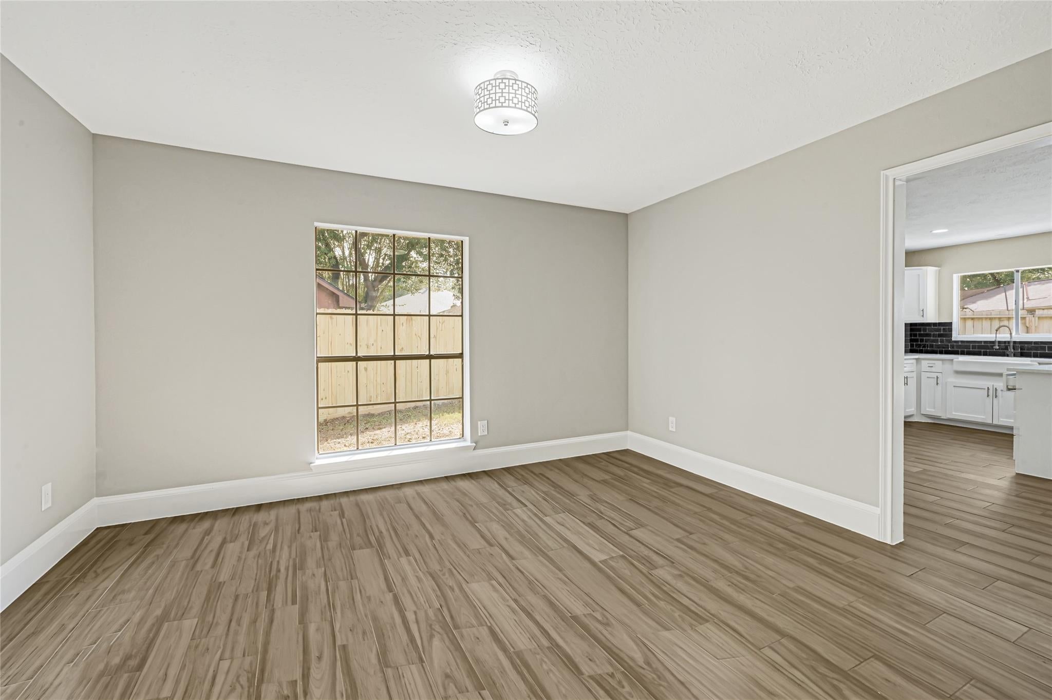 2506 Walnut Grove Court