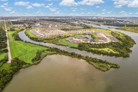 Vacant Land For Sale - 19613 Old Galveston Road<br/> Webster, TX 77598
