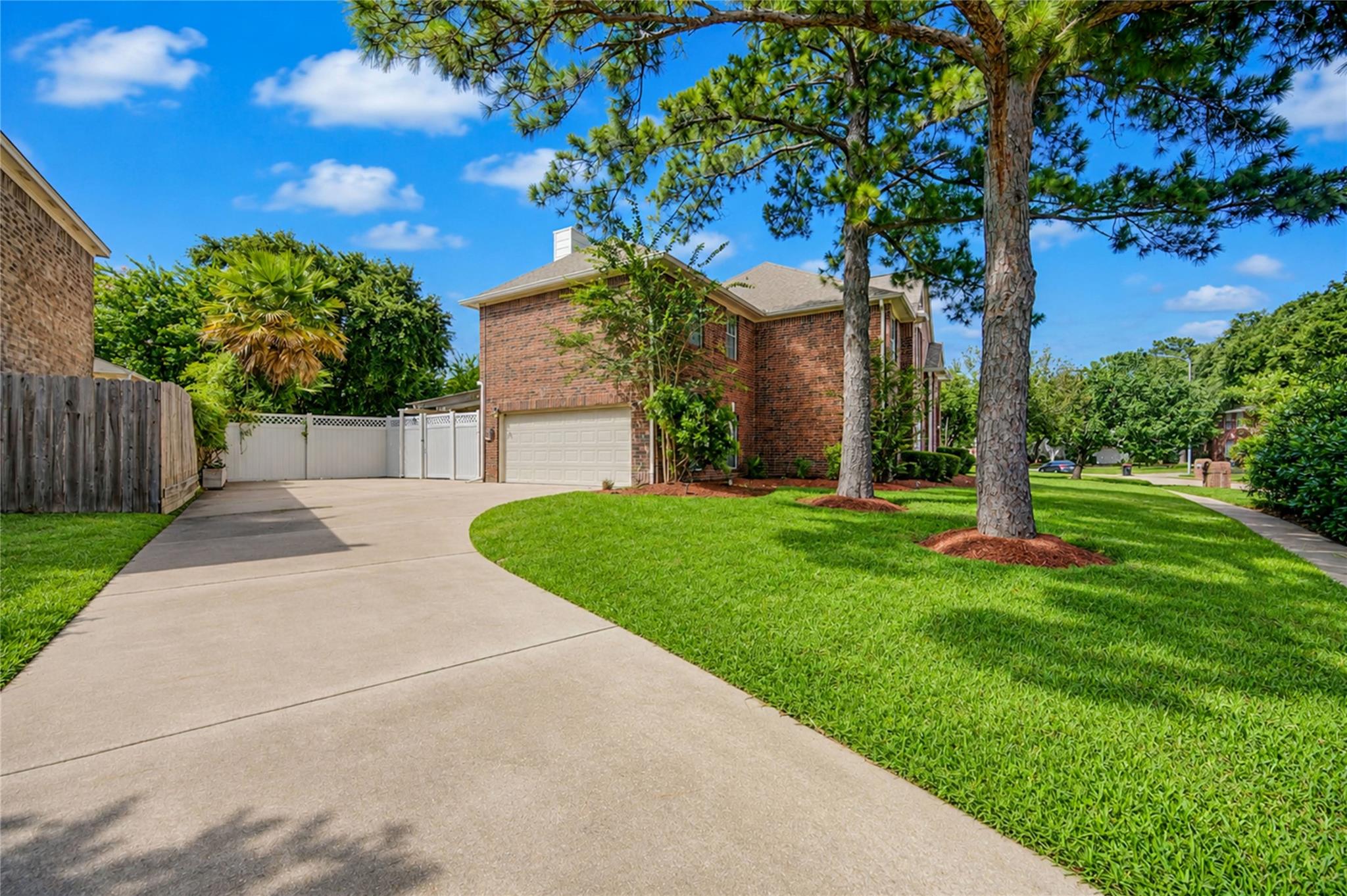 19722 Creekshore Drive