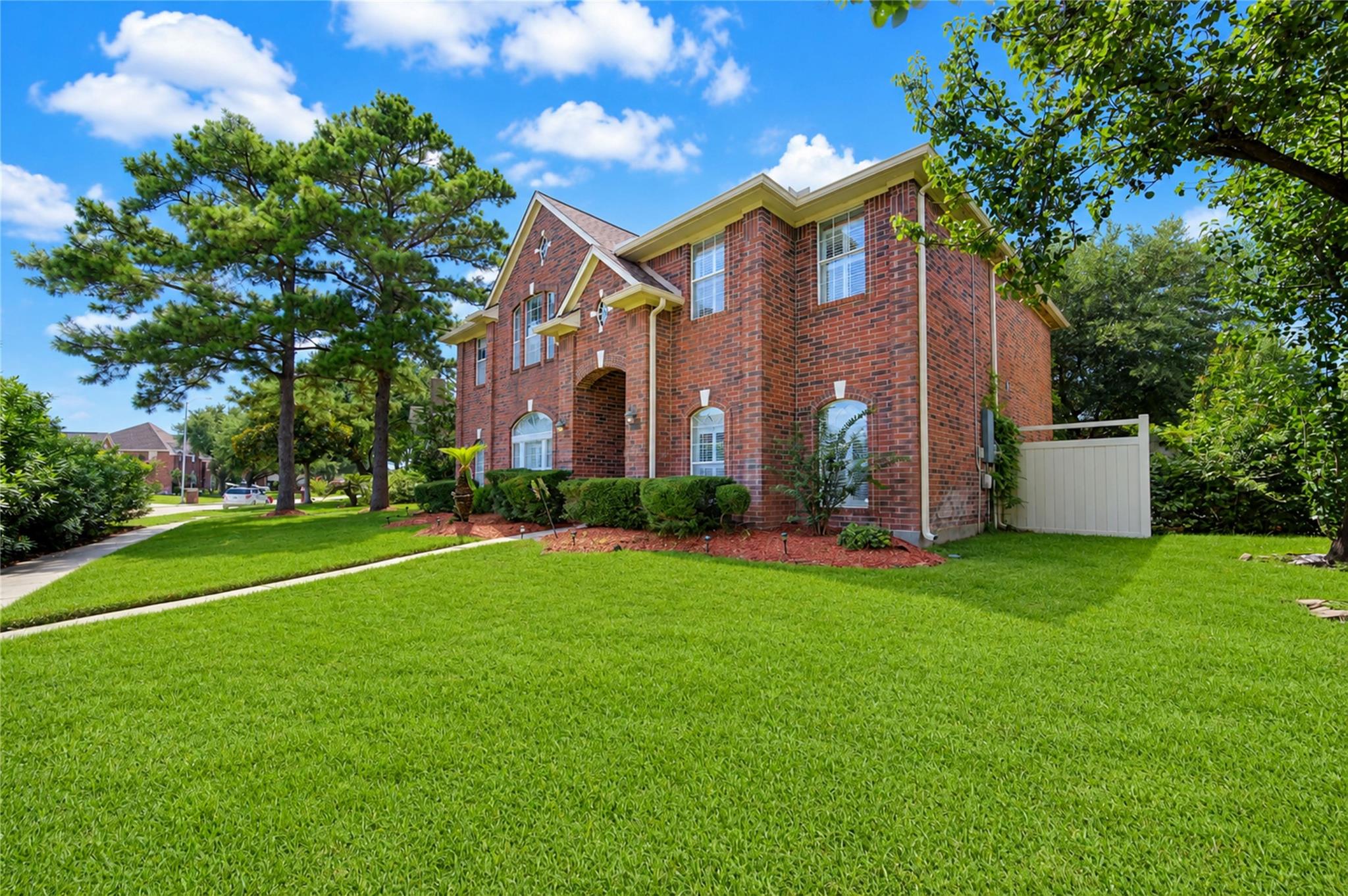 19722 Creekshore Drive