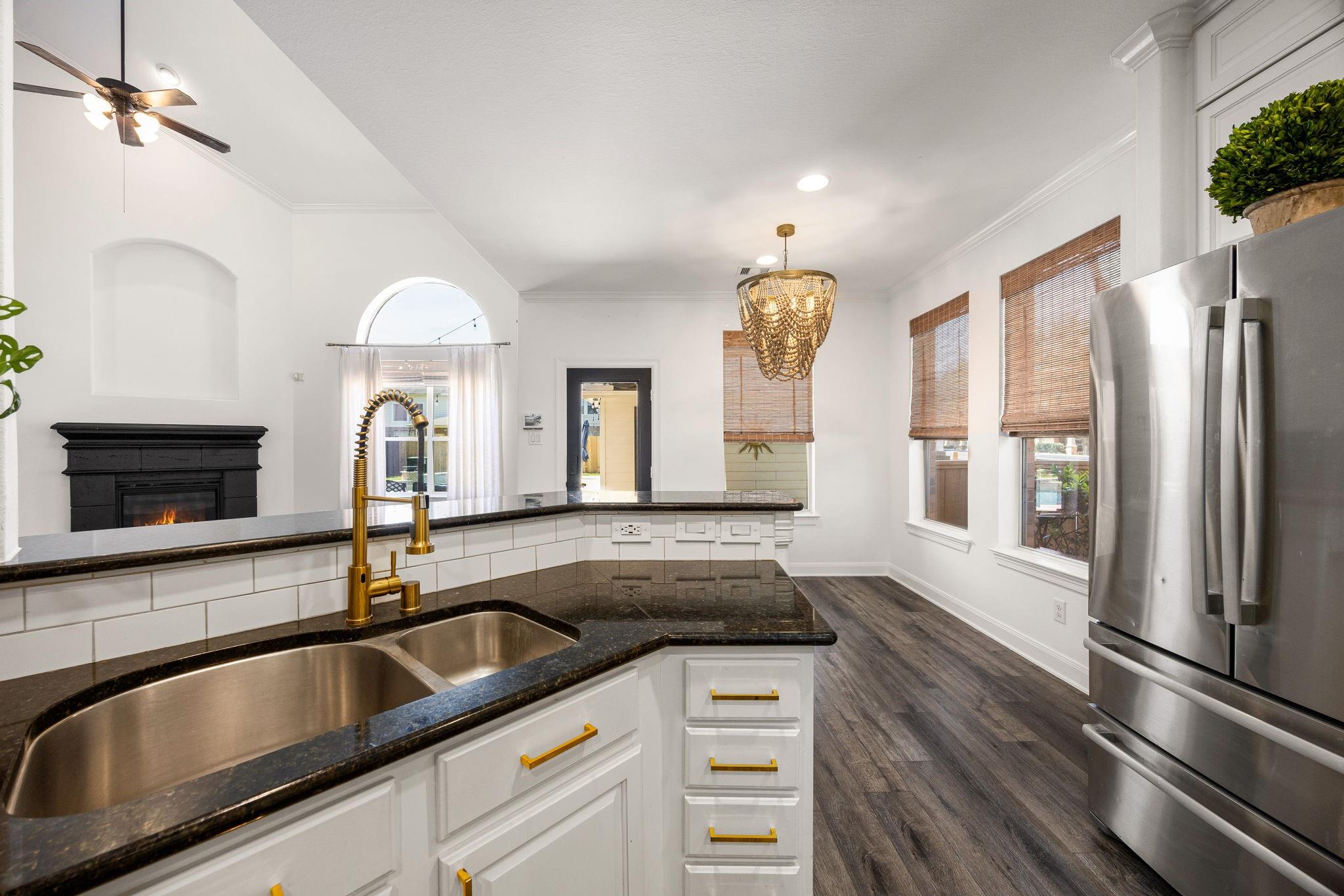 6010 Gatewood Manor Drive