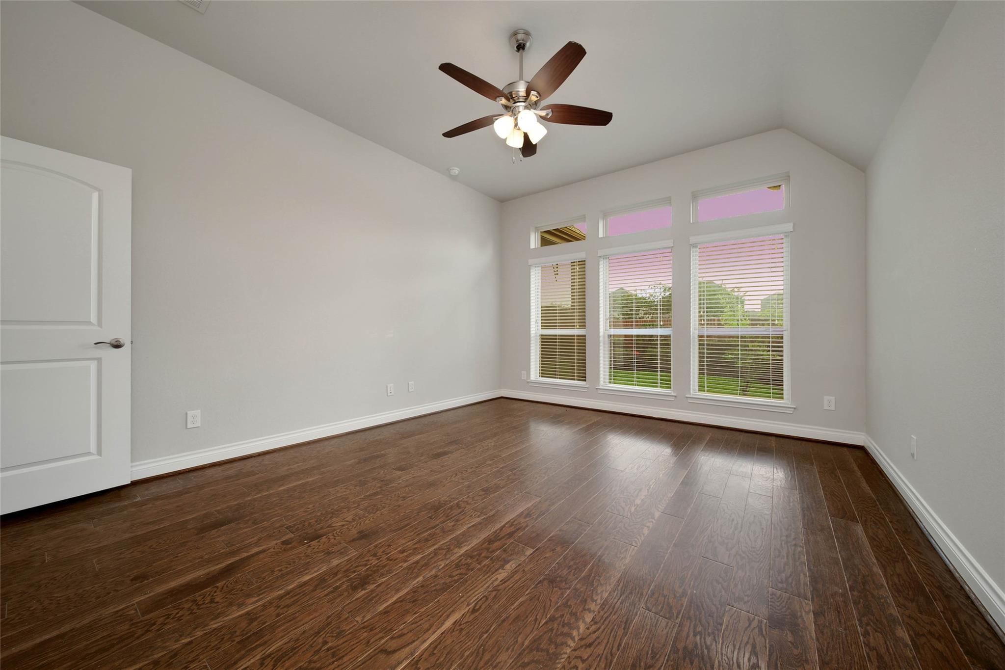 2111 Amelia Way Drive