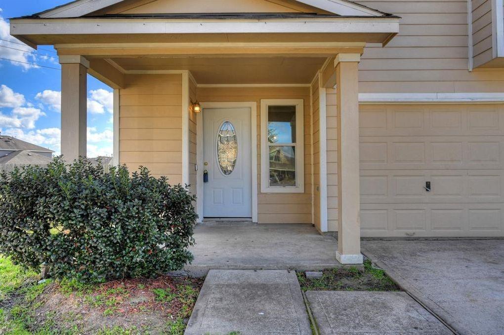 Photo of 19707 NE Crossfalls Lane, Cypress, TX 77433 (MLS # 12848200)