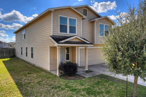 Photo of 19707 NE Crossfalls Lane, Cypress, TX 77433 (MLS # 12848200)