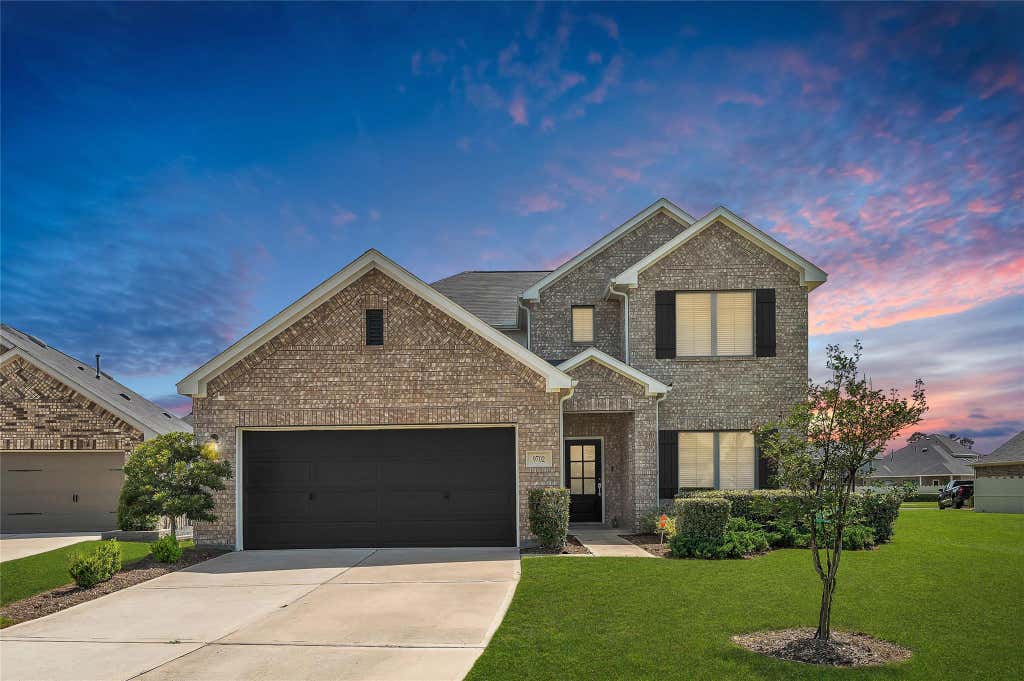 Photo of 9702 Migrant Hawker Court, Conroe, TX 77385 (MLS # 45202177)